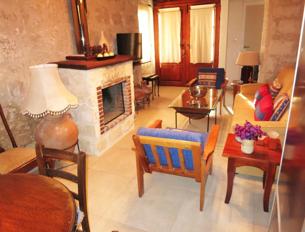 Simona Stone House Villa Polis Rom bilde